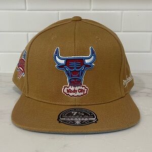 Mitchell & Ness Chicago Bulls Windy City HWC Draft Tan Fitted Hat Cap Size 7 3/8